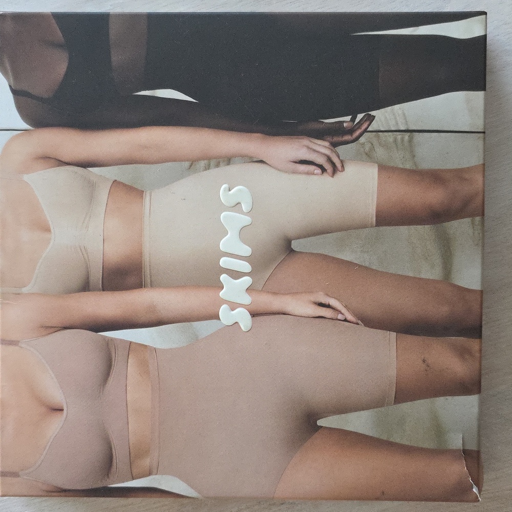 SKIMS Solution Short #2 NEW Shapewear Right Leg Exposed Oxide XXS/XS